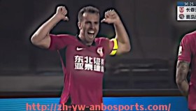 安博体育官网-世俱杯俱乐部主教练年龄对比及其执教风格分析