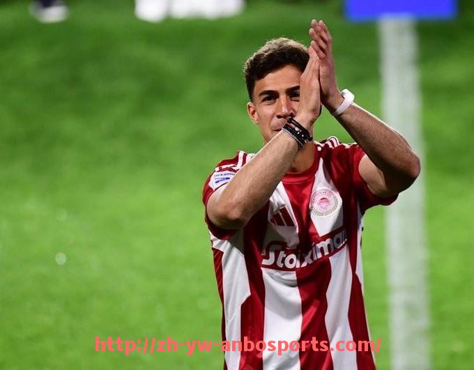 安博体育官网-世俱杯历届冠军完整名单与年份回顾及赛事影响